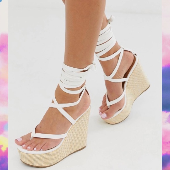 ASOS Shoes - ASOS ⭐️ white platform tie leg wedges